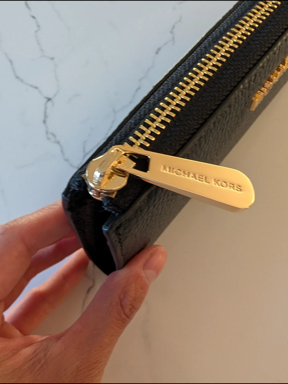 Michael Kors Jet Set Black Leather Zip-Around Wallet